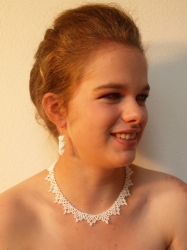 Bílá krajka