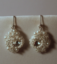 Perličkové se swarovski kamínkem